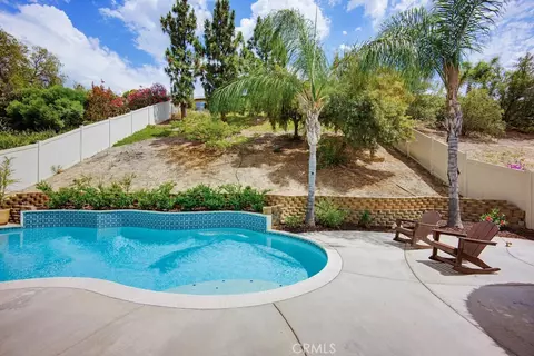 Exterior - 34027 Abbey Rd, Temecula, CA 92592 photo 6 of 14