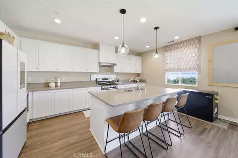 Kitchen - 1198 Venice, Mentone, CA 92359 photo 1 of 4