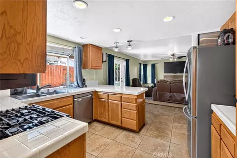 Kitchen - 3141 Daniel, Hemet, CA 92545 photo 1 of 7