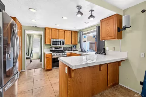 Kitchen - 3141 Daniel, Hemet, CA 92545 photo 7 of 7