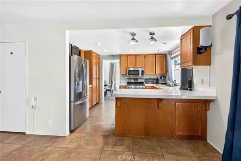 Kitchen - 3141 Daniel, Hemet, CA 92545 photo 6 of 7