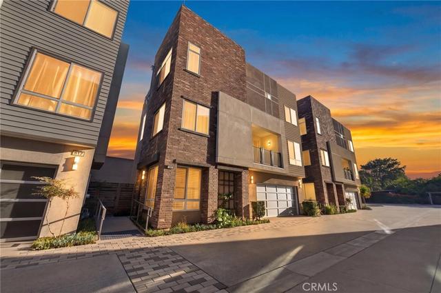 821 Brickyard, Costa Mesa, CA 92627