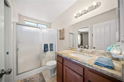 Bath - 27879 Foxfire St, Menifee, CA 92586 photo 1 of 3