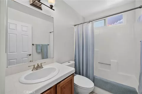 Bath - 45686 Jeronimo, Temecula, CA 92592 photo 3 of 4