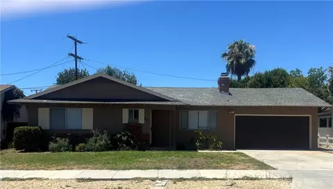 771 S Thompson, Hemet, CA 92543