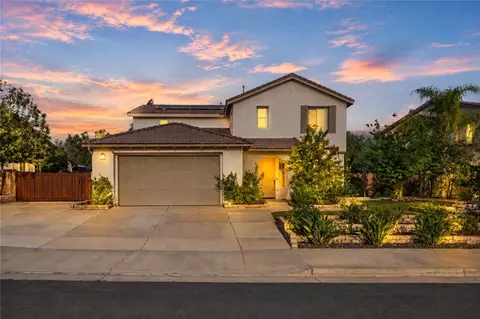34782 Grotto Hills Dr, Winchester, CA 92596