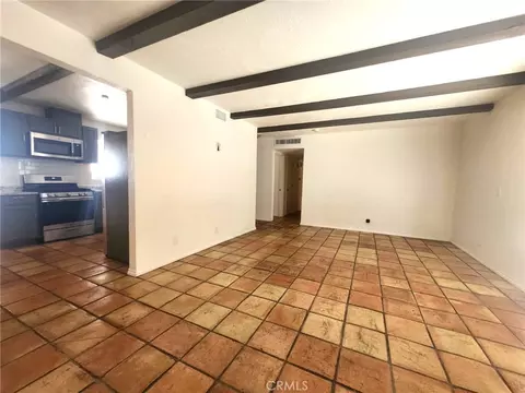 Living - 850 Keith, Barstow, CA 92311 photo 2 of 4