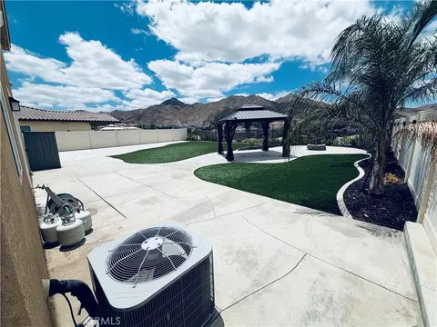 Exterior - 20885 Barn, Riverside, CA 92507 photo 9 of 10