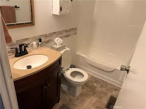 10564 Frontier, Cherry Valley, CA 92223 photo 29