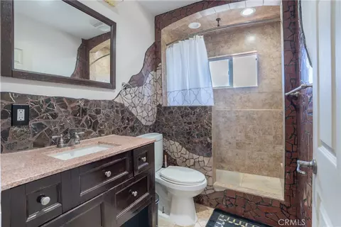 Bath - 12732 Mcgee Dr, Whittier, CA 90602 photo 5 of 5
