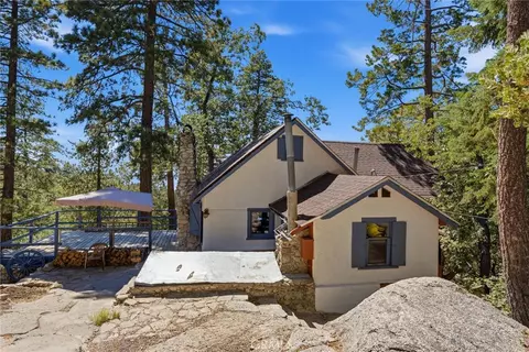 24759 Schaffer Dr, Idyllwild, CA 92549