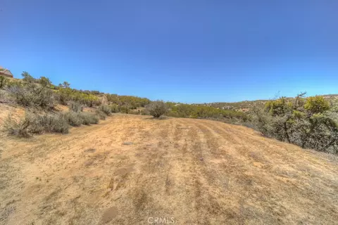 48805 Leaning Rock Ct, Aguanga, CA 92536
