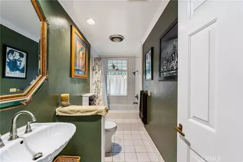 Bath - 2923 Nuestra, Fallbrook, CA 92028 photo 3 of 3
