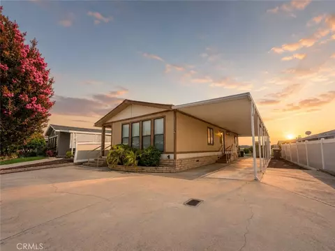 28861 Via Playa Del Rey, Murrieta, CA 92563