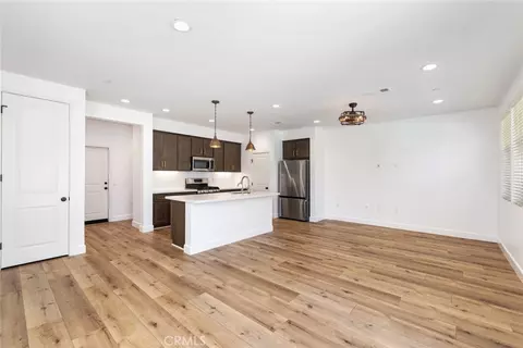 Living - 39438 Corvina, Temecula, CA 92591 photo 1 of 1