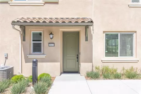 Exterior - 39438 Corvina, Temecula, CA 92591 photo 4 of 7