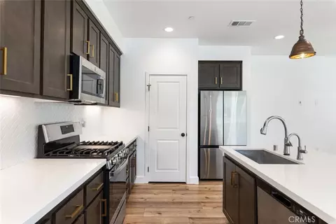 Entry Way - 39438 Corvina, Temecula, CA 92591 photo 1 of 3