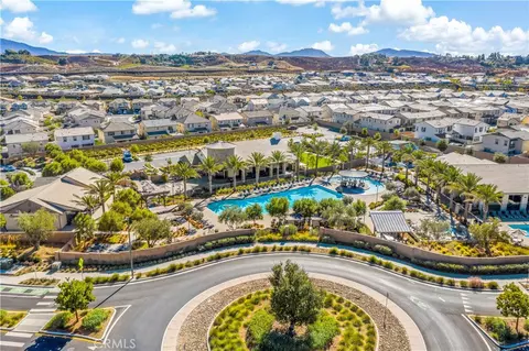View/Area - 39376 Corvina Ln, Temecula, CA 92591 photo 2 of 11