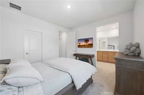 Bedroom - 39376 Corvina Ln, Temecula, CA 92591 photo 3 of 3