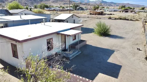 Exterior - 84514 6th St, Trona, CA 93562 photo 2 of 7