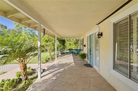 Exterior - 468 E Vw, Santa Paula, CA 93060 photo 6 of 13
