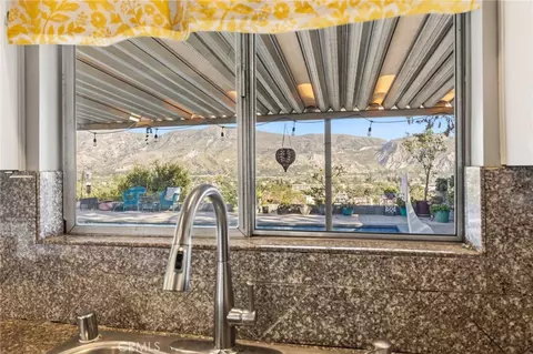 Kitchen - 468 E Vw, Santa Paula, CA 93060 photo 2 of 6