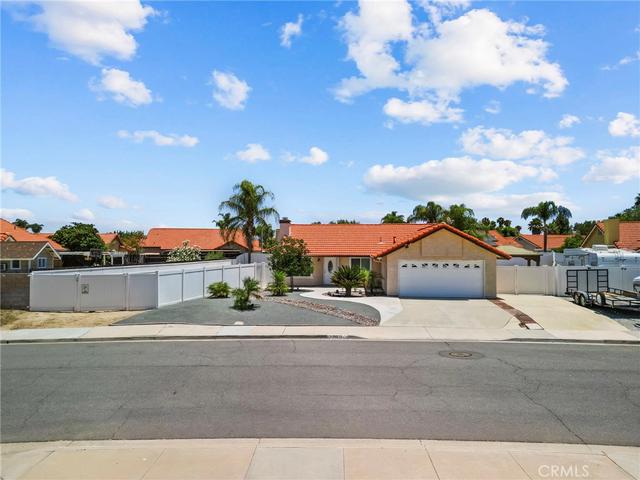 29620 Calle Edmundo, Menifee, CA 92586
