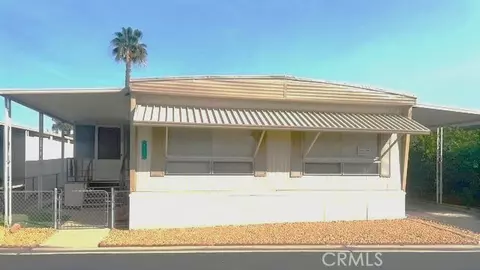 260 N Lyon #110, Hemet, CA 92543