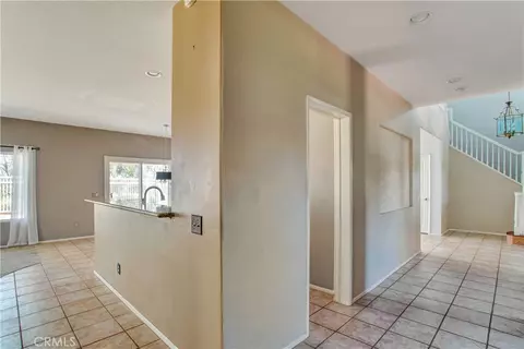 Entry Way - 41800 Corte Valentine, Temecula, CA 92592 photo 4 of 5