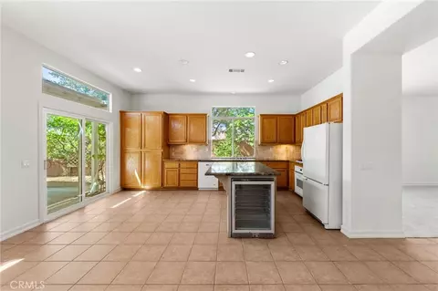 Kitchen - 32015 Via Bonilla, Temecula, CA 92592 photo 1 of 2