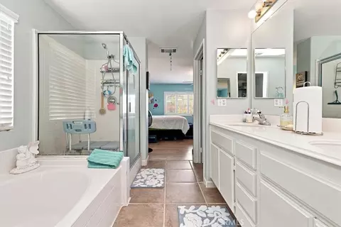 Bath - 42145 Delmonte, Temecula, CA 92591 photo 4 of 4