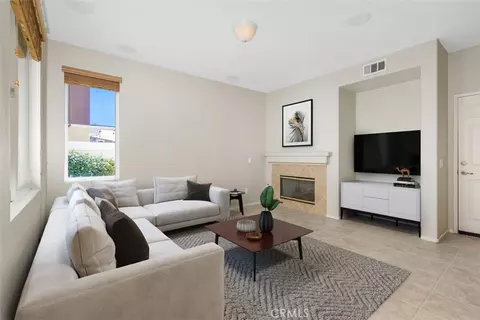 Living - 28905 Boothbay, Temecula, CA 92591 photo 4 of 7