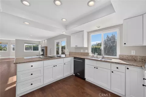 Kitchen - 29620 Monte Verde, Temecula, CA 92591 photo 2 of 3