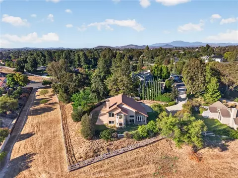 View/Area - 29620 Monte Verde, Temecula, CA 92591 photo 4 of 4