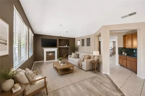 Living - 35968 Frederick St, Wildomar, CA 92595 photo 2 of 7