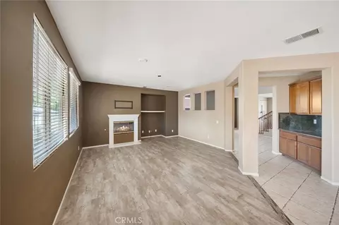 Living - 35968 Frederick St, Wildomar, CA 92595 photo 3 of 7