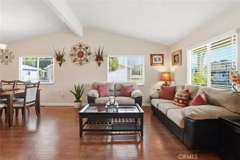 1481 Martinique Dr, Hemet, CA 92543