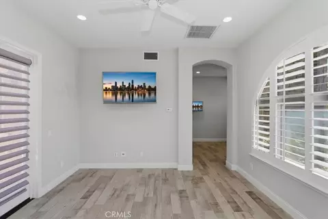 Entry Way - 41987 Arbor Gln, Temecula, CA 92592 photo 3 of 5