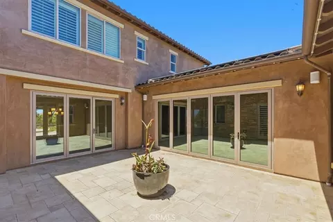 Exterior - 41987 Arbor Gln, Temecula, CA 92592 photo 17 of 21