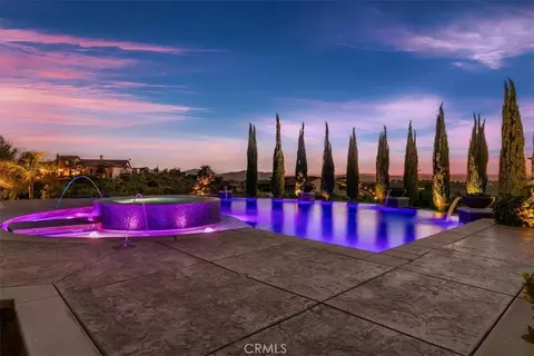 Exterior - 41987 Arbor Gln, Temecula, CA 92592 photo 7 of 21