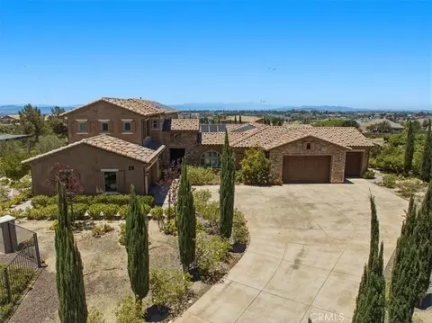 Exterior - 41987 Arbor Gln, Temecula, CA 92592 photo 14 of 21