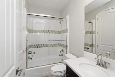 Bath - 41987 Arbor Gln, Temecula, CA 92592 photo 7 of 7