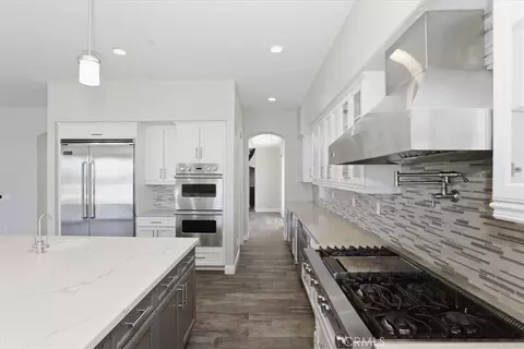 Entry Way - 41987 Arbor Gln, Temecula, CA 92592 photo 1 of 5