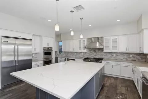 Kitchen - 41987 Arbor Gln, Temecula, CA 92592 photo 1 of 4