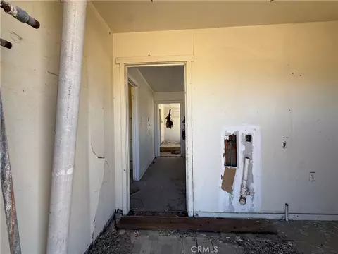 Entry Way - 82317 5th St, Trona, CA 93562 photo 2 of 2