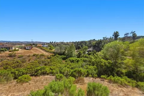 3927 Limber Pne, Fallbrook, CA 92028 photo 59