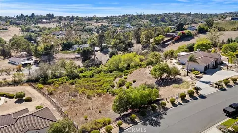 3927 Limber Pne, Fallbrook, CA 92028 photo 56