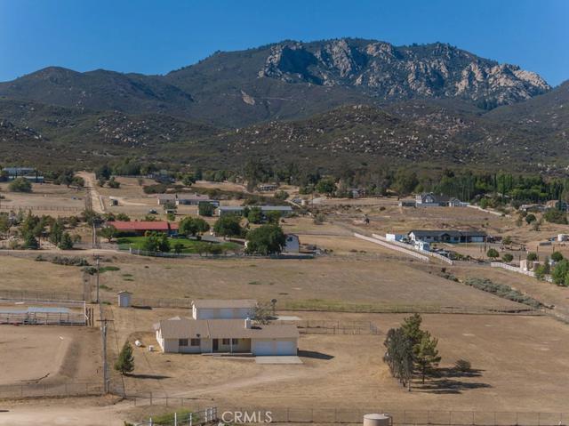 49458 Squaw Peak Ct, Aguanga, CA 92536