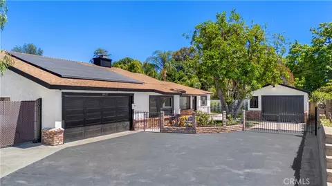 8932 Mclennan, Northridge, CA 91343