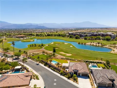 View/Area - 84902 Corso Ct, Indio, CA 92203 photo 9 of 12